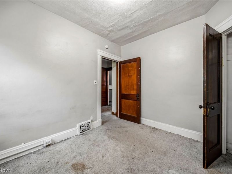 9920 Olivet Avenue, Cleveland, OH 44108 Photo 22