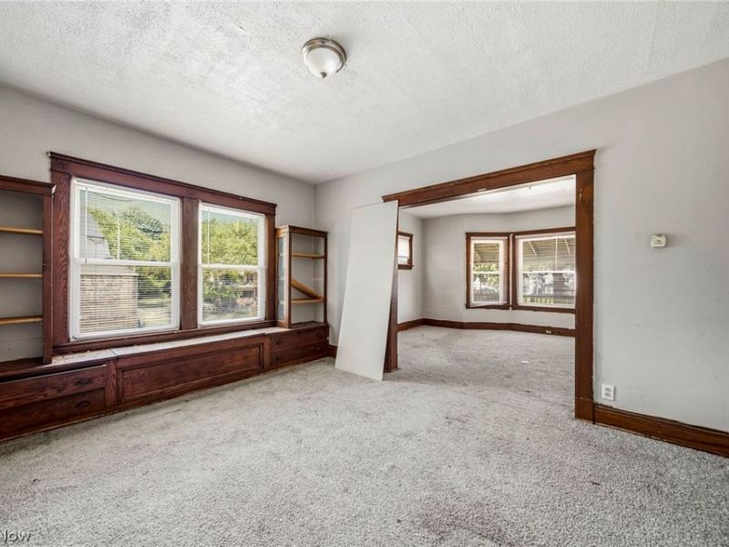 9920 Olivet Avenue, Cleveland, OH 44108 Photo 23