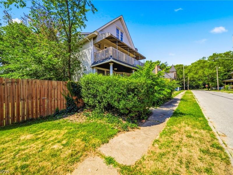9920 Olivet Avenue, Cleveland, OH 44108 Photo 38