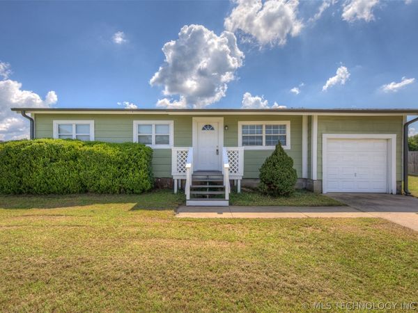 11737 N 194th East Avenue , Collinsville, OK 74021