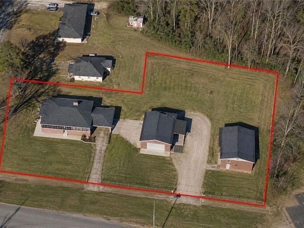 5656 Handley Boulevard, Morrow, GA 30260