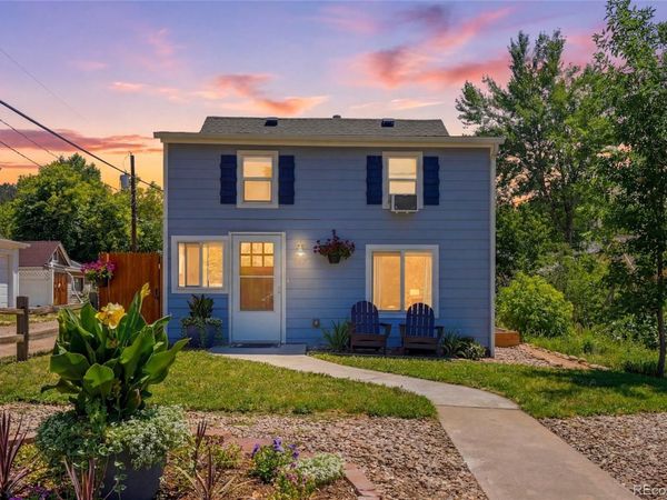 317 3rd Avenue, Lyons, CO 80540