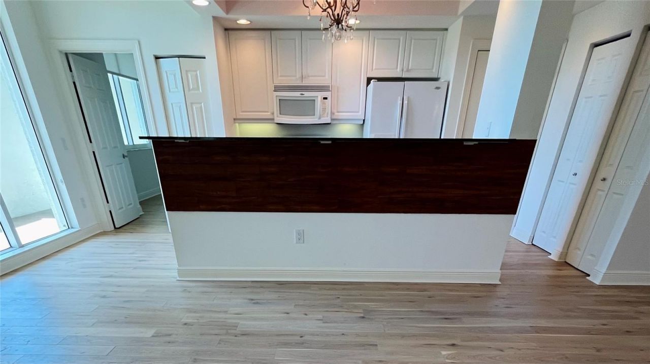 800 N Tamiami Trail , Unit 205, Sarasota, FL 34236 Photo
