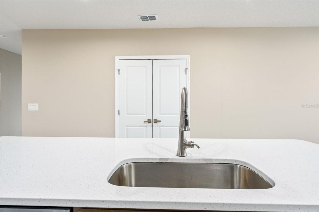 1183 Turtle Island Road , Lady Lake, FL 32159 Photo