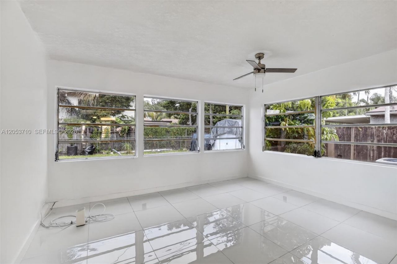 2331 Flamingo Dr , Miramar, FL 33023 Photo