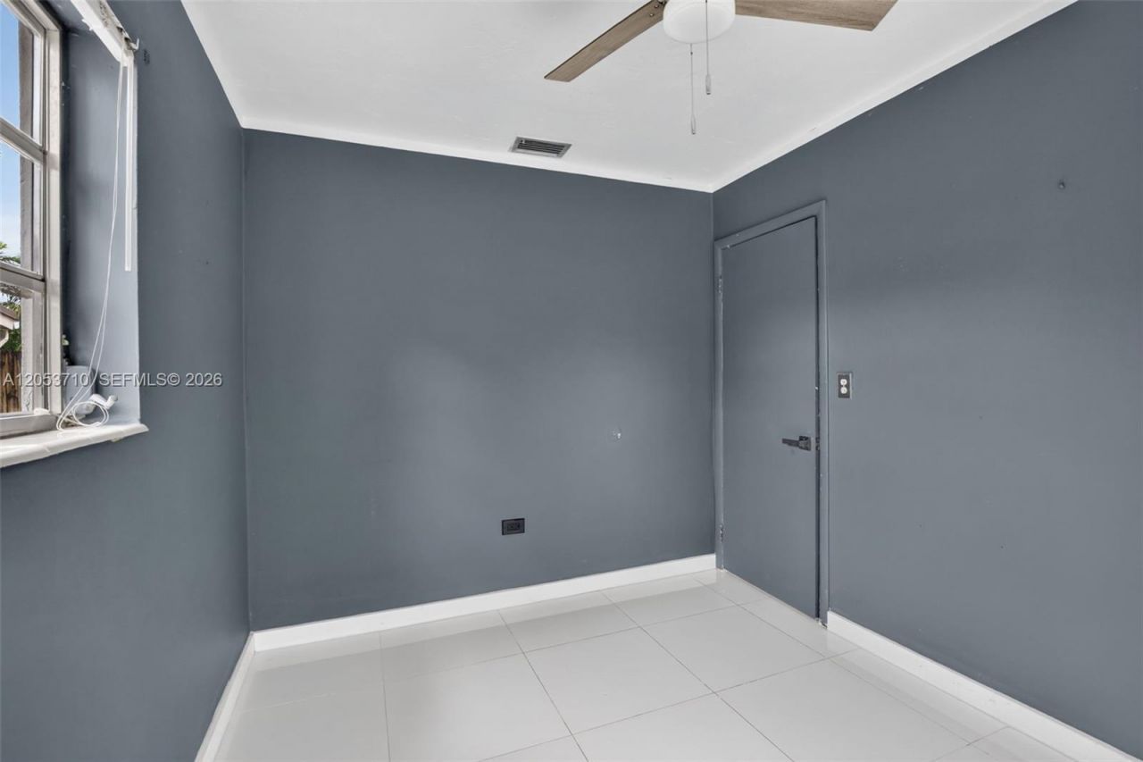 2331 Flamingo Dr , Miramar, FL 33023 Photo