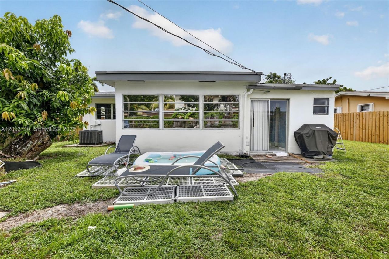 2331 Flamingo Dr , Miramar, FL 33023 Photo
