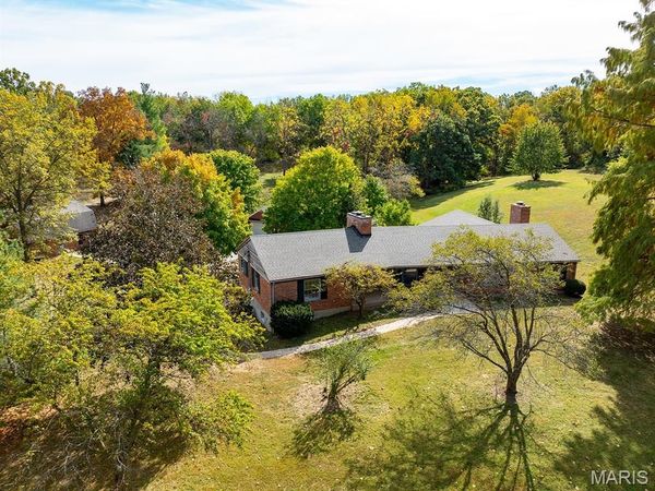 1 Meadowbrook Heights , Hannibal, MO 63401