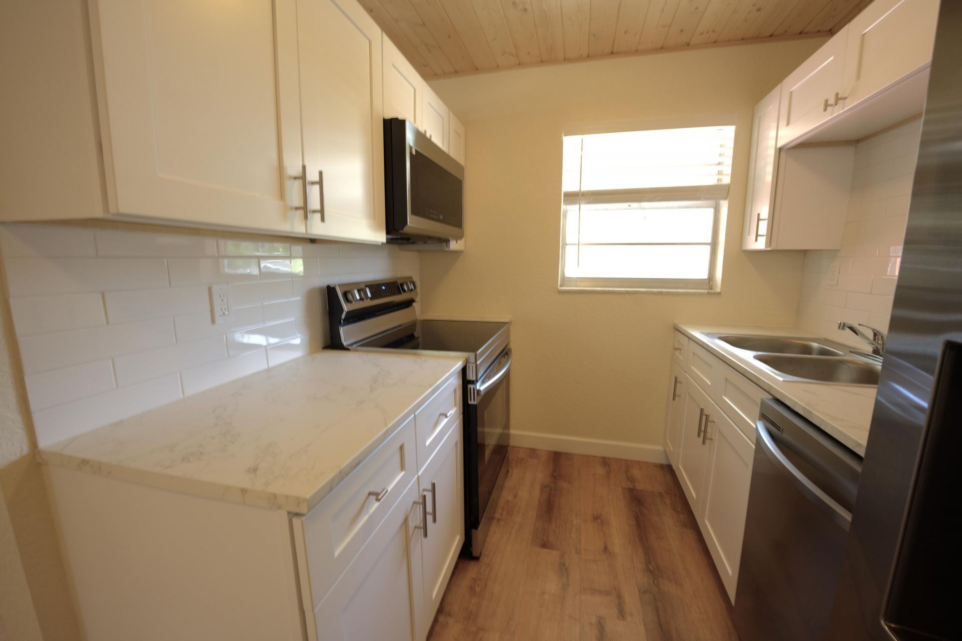 220 Lucerne Avenue, Unit 4, Lake Worth Beach, FL 33460 Photo