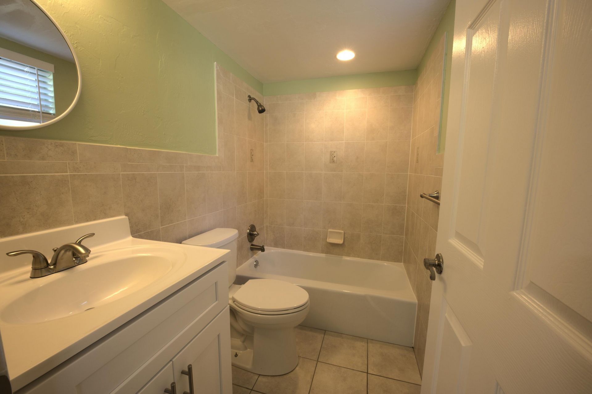 220 Lucerne Avenue, Unit 4, Lake Worth Beach, FL 33460 Photo