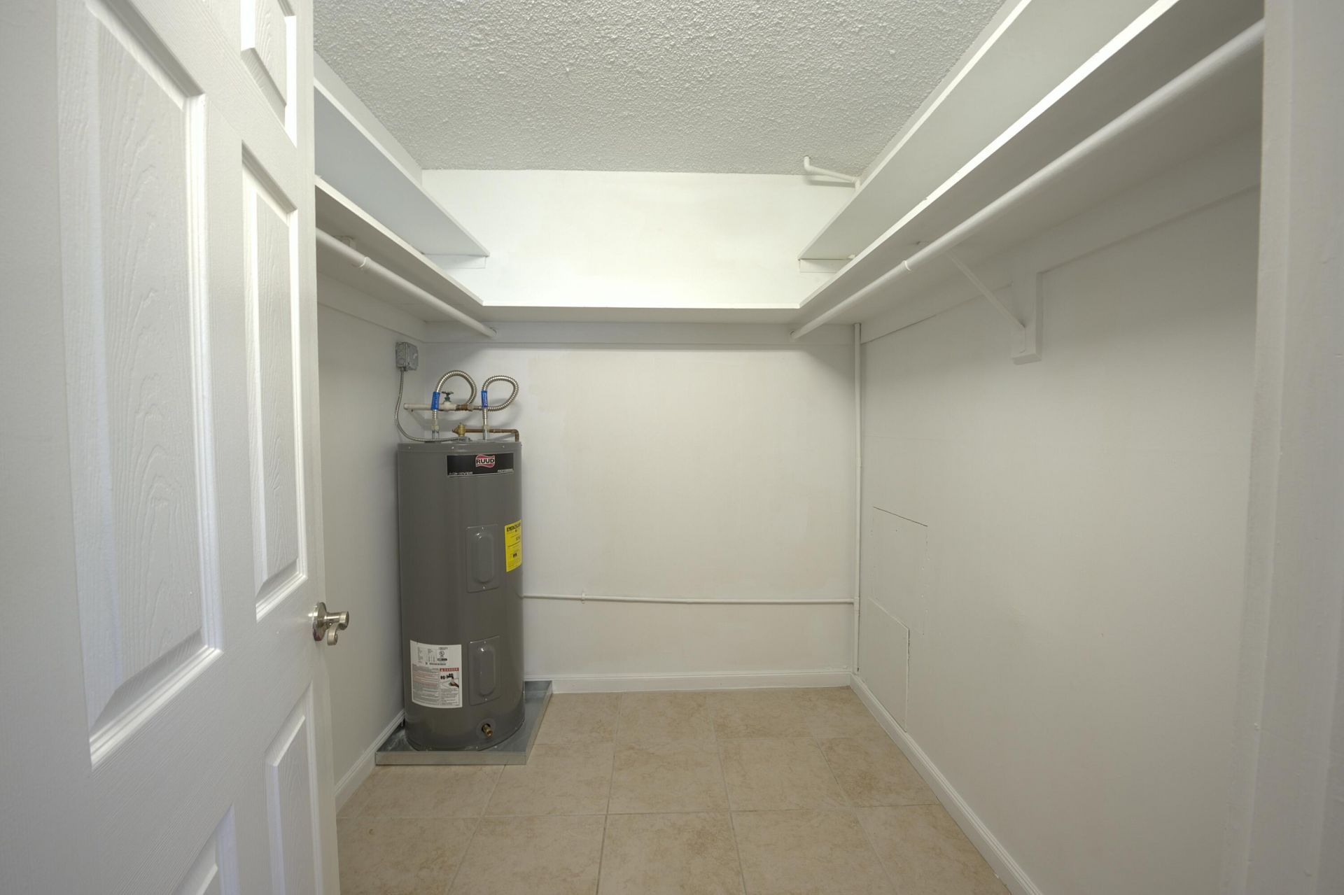 220 Lucerne Avenue, Unit 4, Lake Worth Beach, FL 33460 Photo
