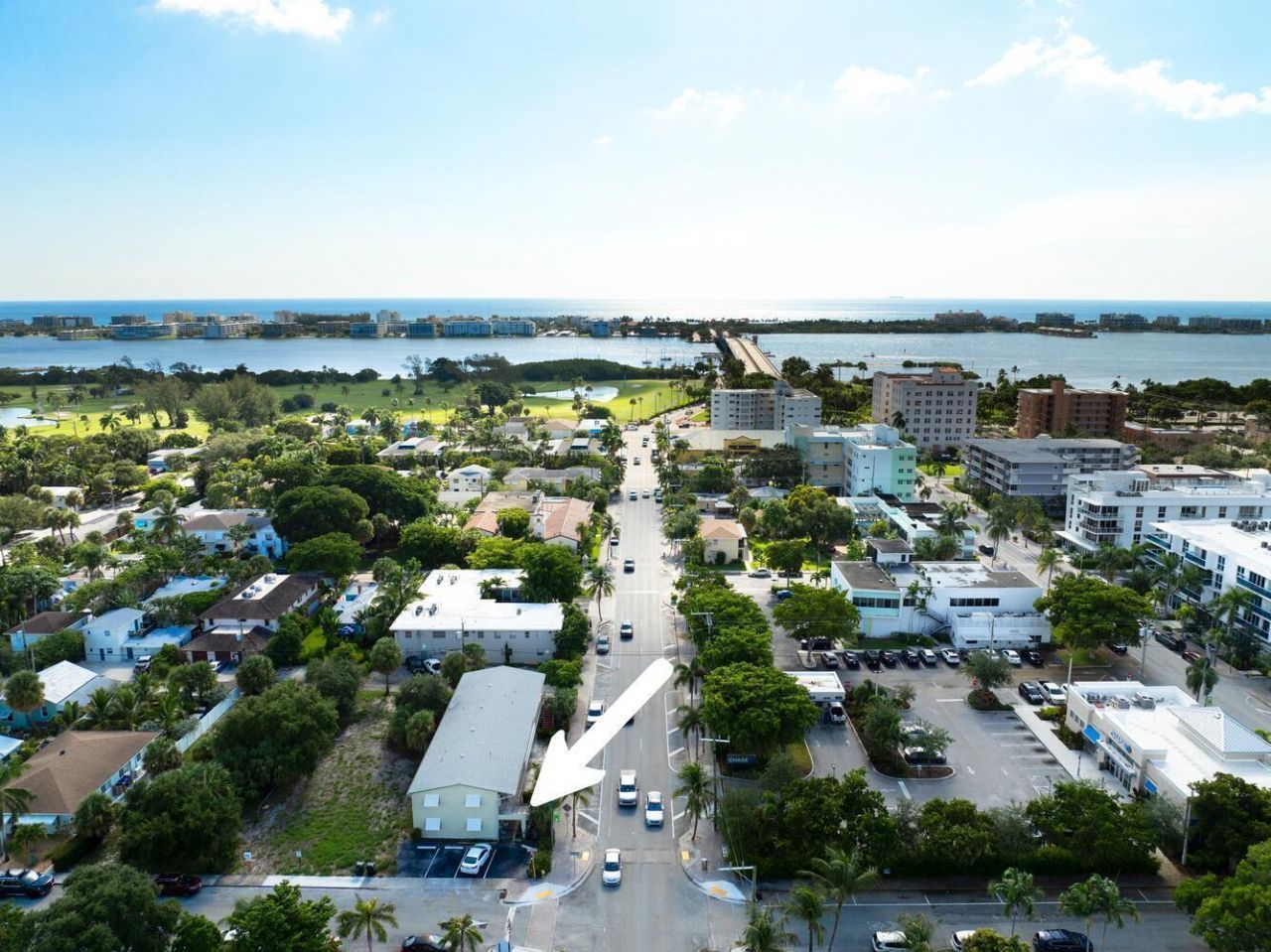 220 Lucerne Avenue, Unit 4, Lake Worth Beach, FL 33460 Photo