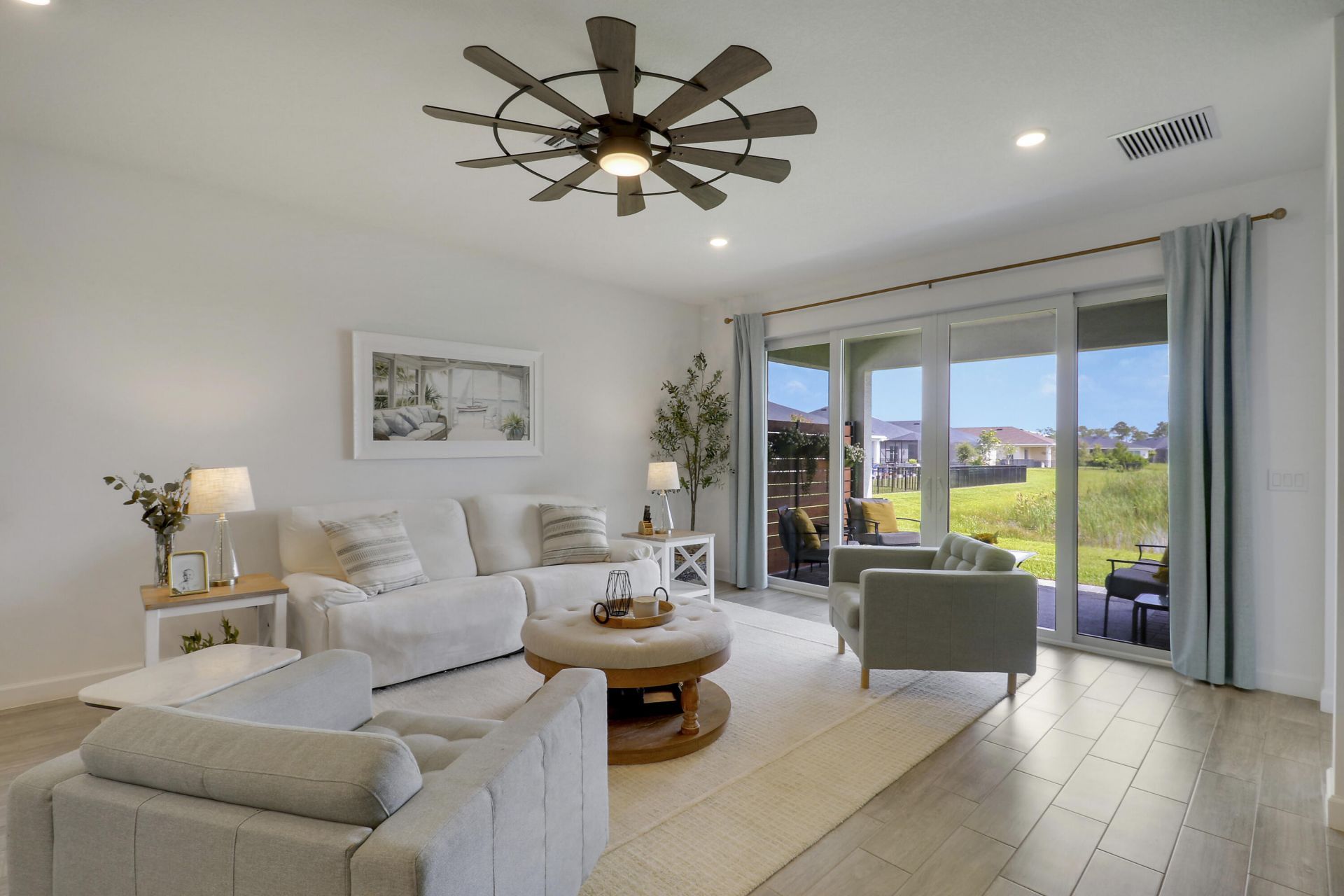 1960 SE Crosswood Way, Port Saint Lucie, FL 34984 Photo