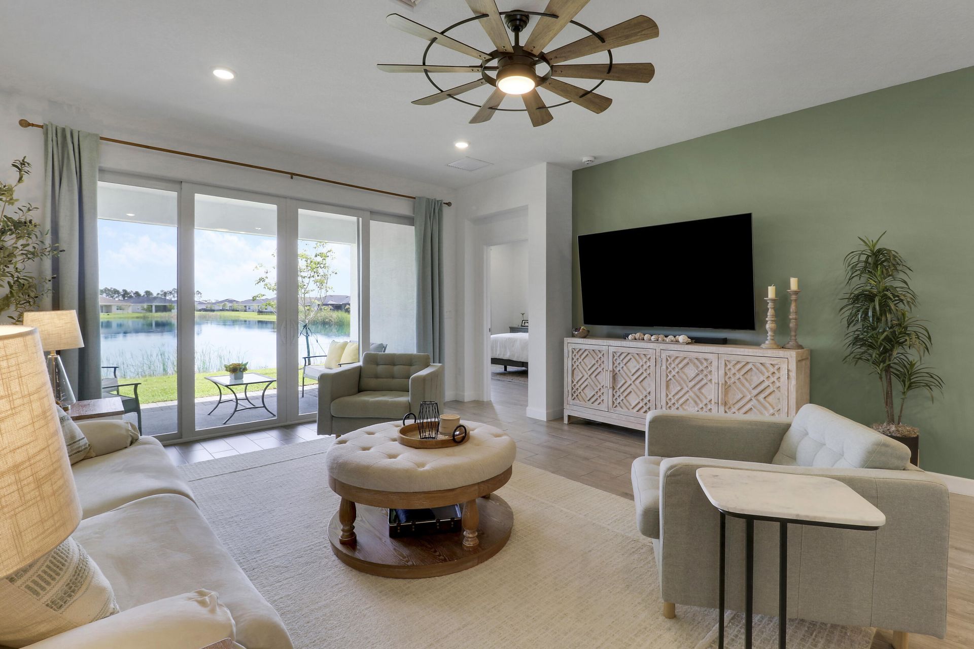 1960 SE Crosswood Way, Port Saint Lucie, FL 34984 Photo