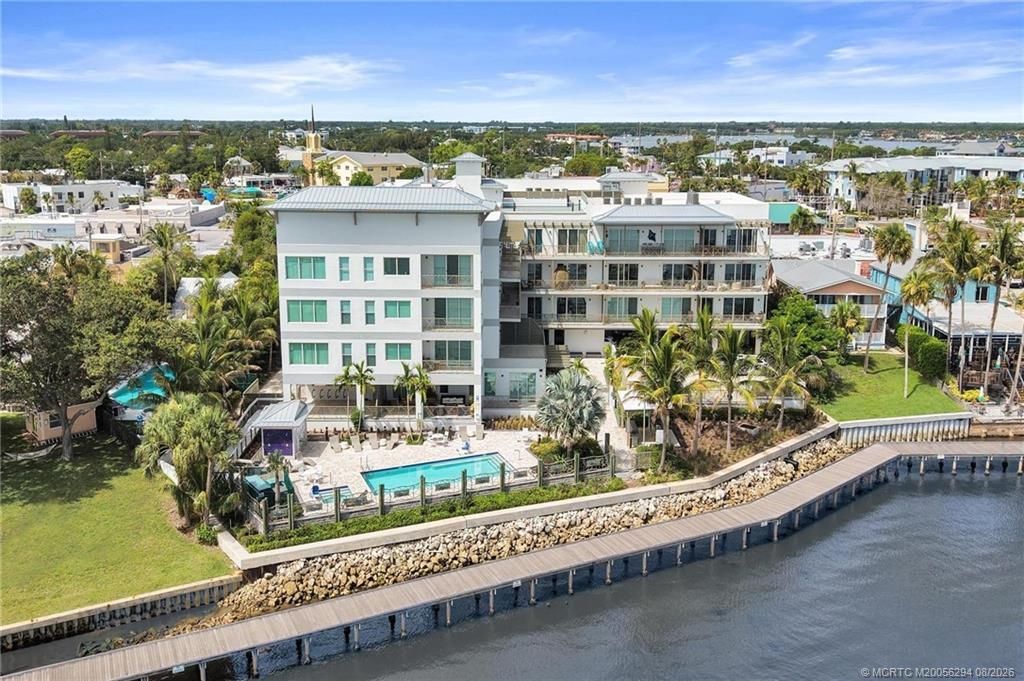 41 Seminole SW Street, Unit Apt #209, Stuart, FL 34994 Photo