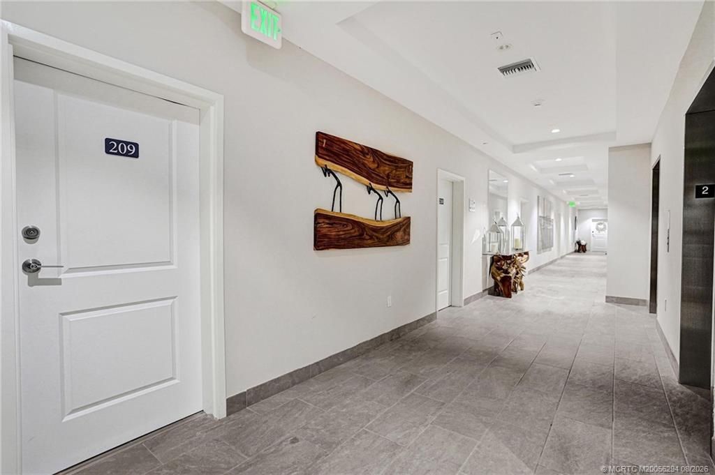 41 Seminole SW Street, Unit Apt #209, Stuart, FL 34994 Photo