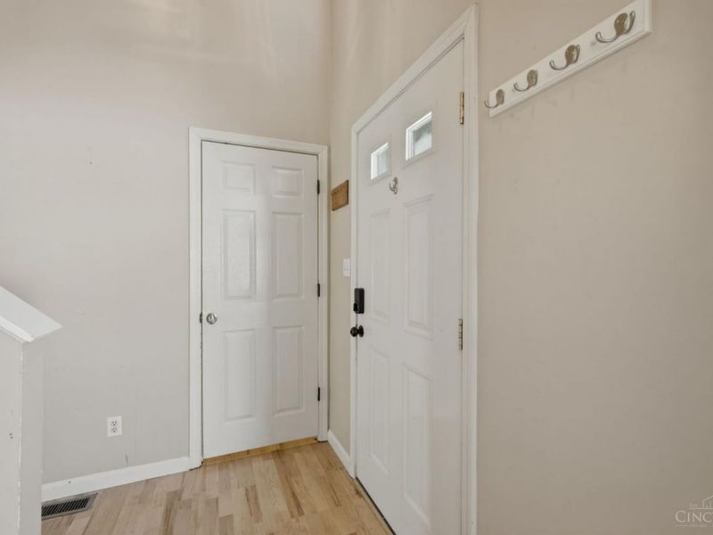 406 Princeton Drive, Trenton, OH 45067 Photo 13