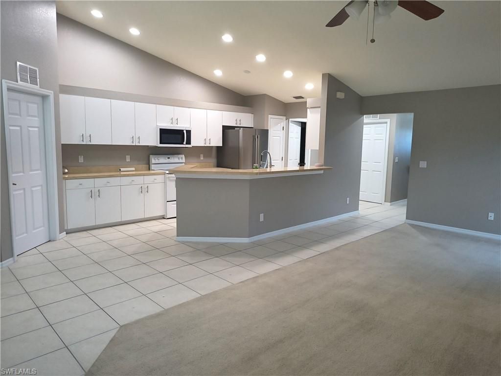 19949 Lake Vista Cir , Unit 16C, Lehigh Acres, FL 33936 Photo