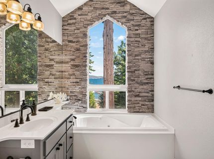 85 Lakeside Drive, Lake Almanor, CA 96137 Photo