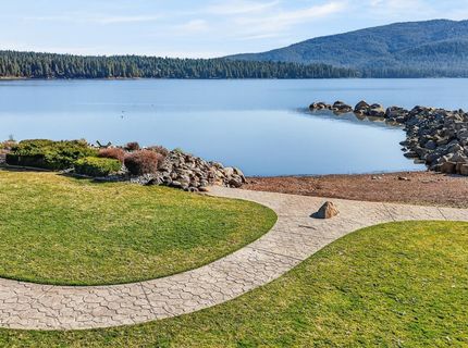85 Lakeside Drive, Lake Almanor, CA 96137 Photo