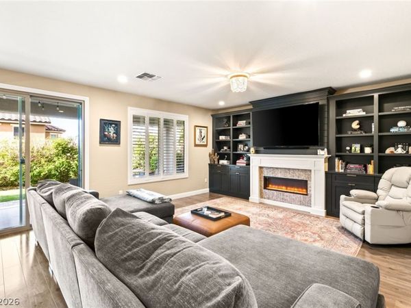 9514 Wild Valley Avenue, Las Vegas, NV 89148