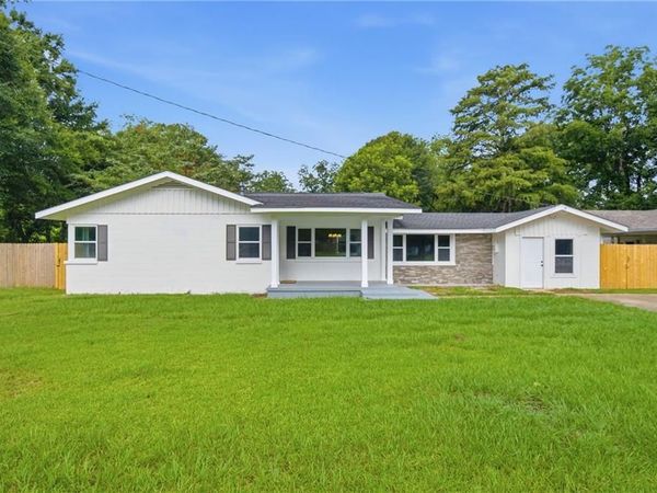 19747 4th Street N, Citronelle, AL 36522