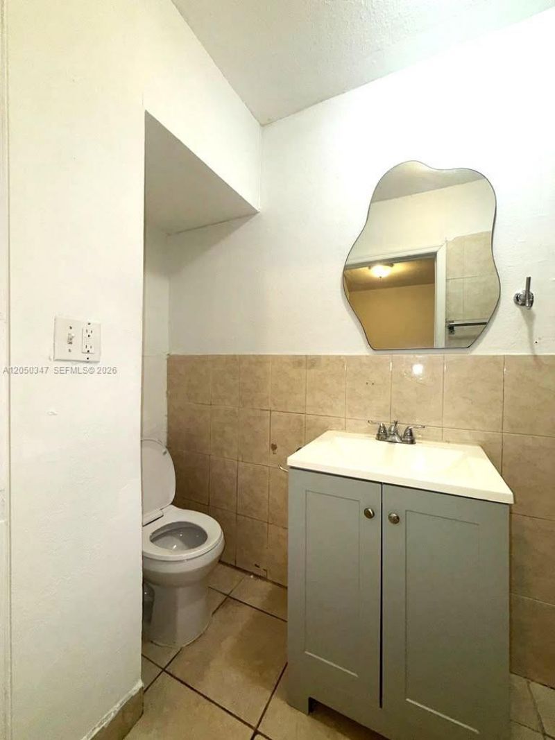 800 NW 56 Street, Unit 3, Miami, FL 33127 Photo