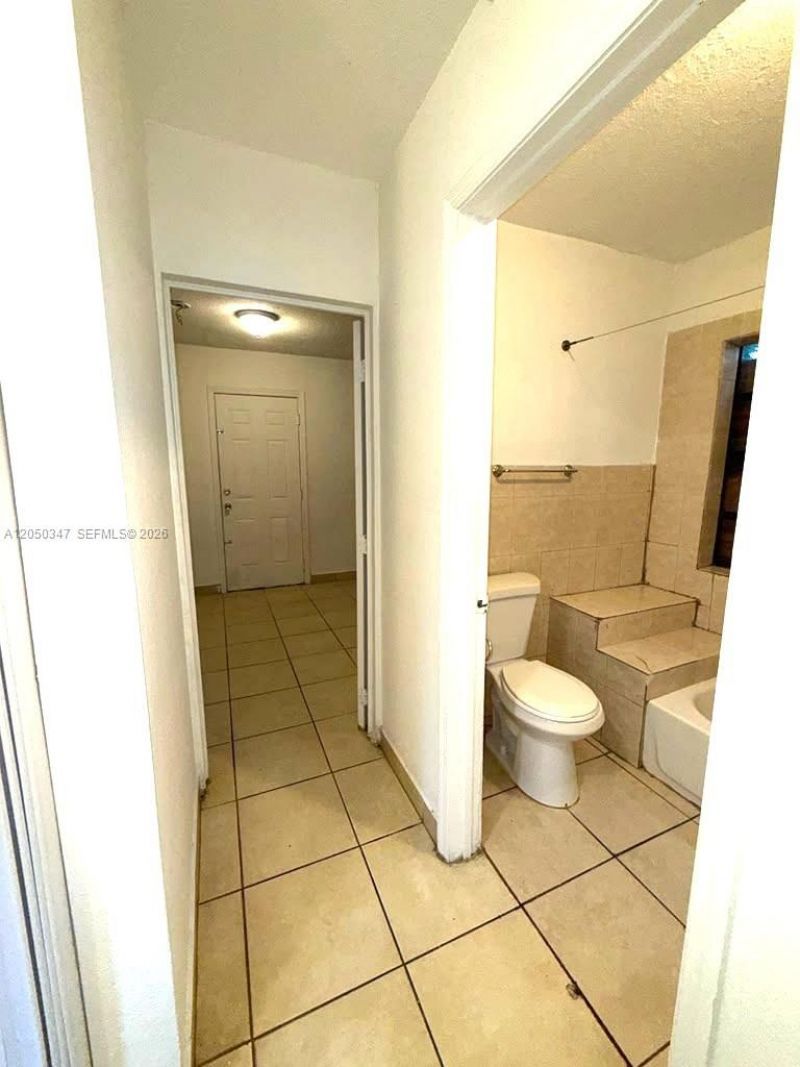800 NW 56 Street, Unit 3, Miami, FL 33127 Photo