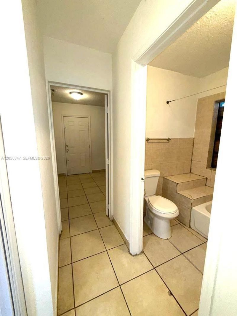 800 NW 56 Street, Unit 3, Miami, FL 33127 Photo