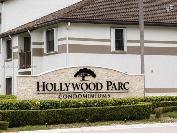 530 S Park Rd , Unit 24-11, Hollywood, FL 33021