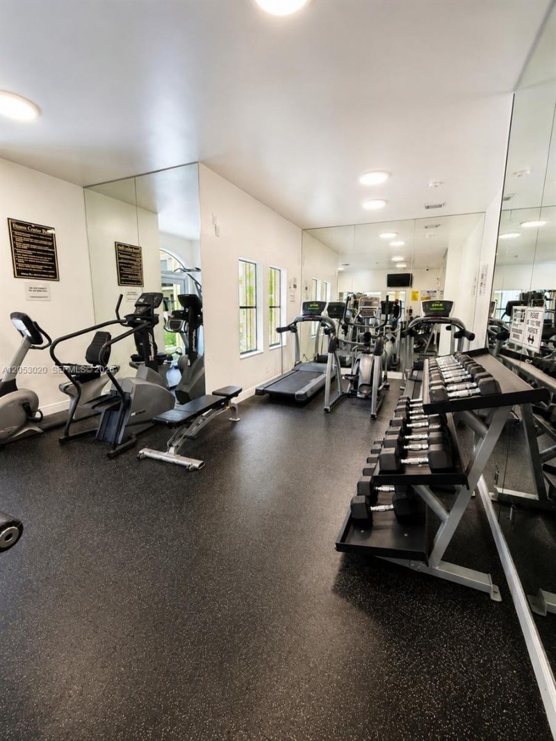 530 S Park Rd , Unit 24-11, Hollywood, FL 33021 Photo