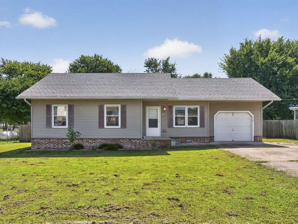 712 S Chestnut Street , Buffalo, MO 65622