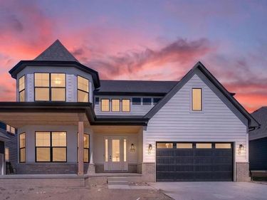 54462 Brenda Drive, Macomb Twp, MI 48042