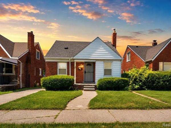 19409 Fairport Street , Detroit, MI 48205