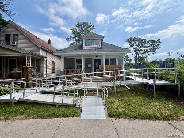 5120 BELVIDERE Street , Detroit, MI 48213
