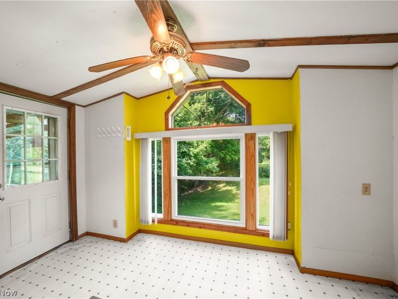 10748 Woodard Road, Deerfield, OH 44411 Photo 11