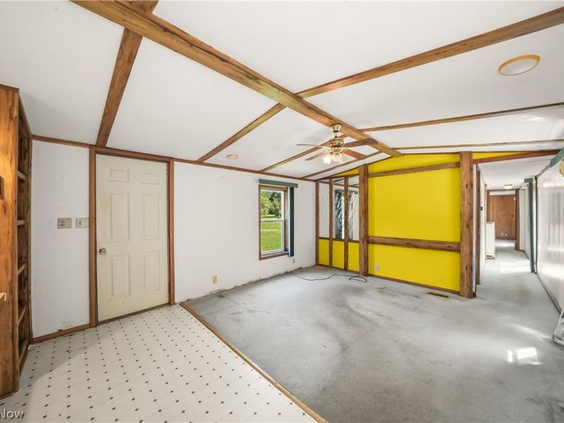 10748 Woodard Road, Deerfield, OH 44411 Photo 4