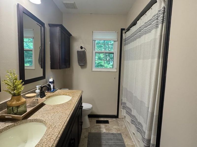 7468 Coachford Drive, West Chester, OH 45069 Photo 29