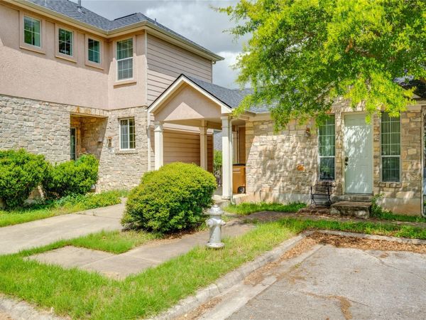 1802 Village Oak CT, Austin, TX 78704