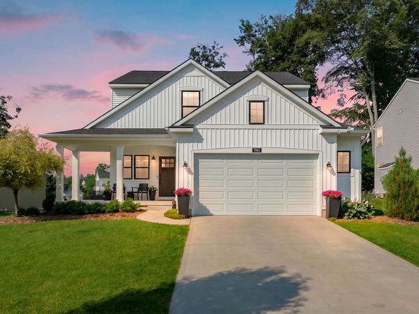 7901 Carlisle Crossings Boulevard SW, Byron Center, MI 49315
