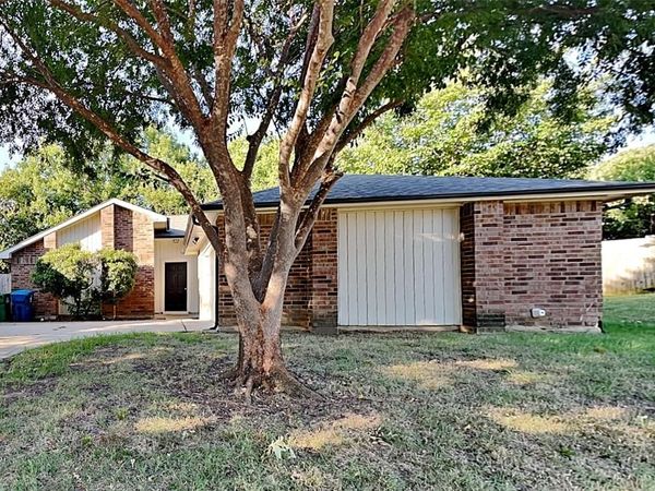 1319 Colony Court, Flower Mound, TX 75028