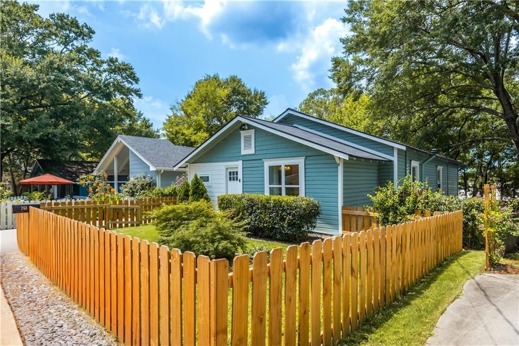 761 Bellemeade Avenue Nw, Atlanta, GA 30318 Main Photo