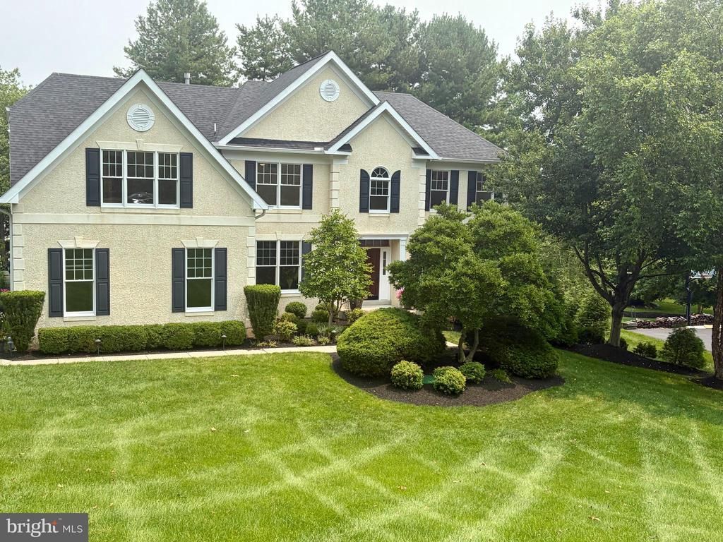 16 HEATHER WAY , NEWTOWN SQUARE, PA 19073