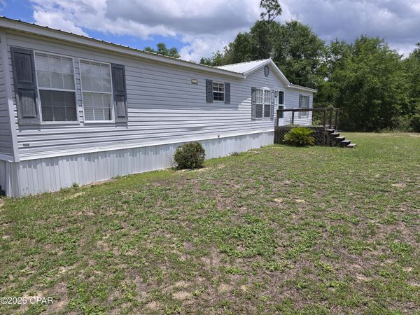 10325 Thomas Lane , Fountain, FL 32438