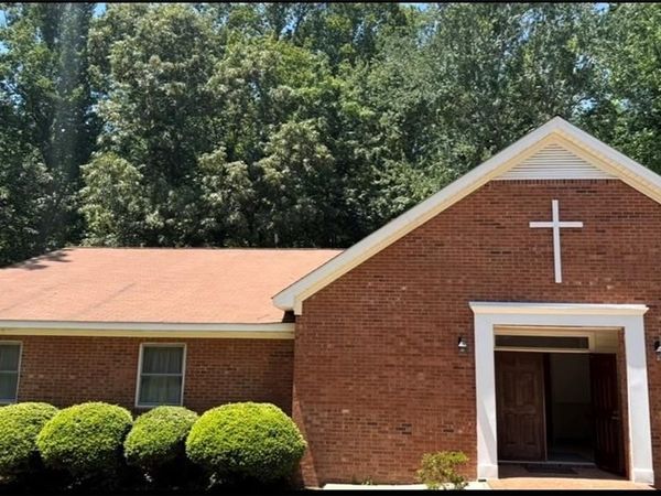 8001 Hillhaven Court , Browns Summit, NC 27214