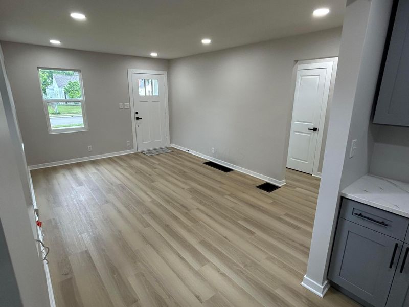 2376 Bancroft Street, Columbus, OH 43211 Photo 7