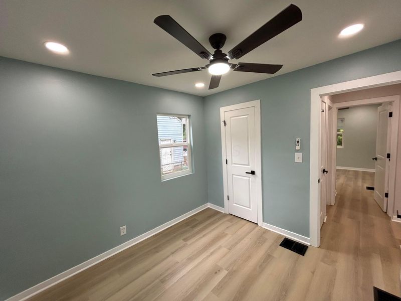 2376 Bancroft Street, Columbus, OH 43211 Photo 9