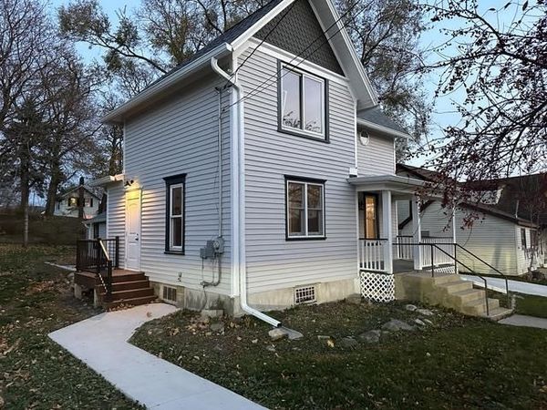 409 S 4th Street, Stoughton, WI 53589