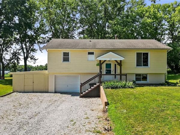 605 S Westview Drive, Richmond, MO 64085