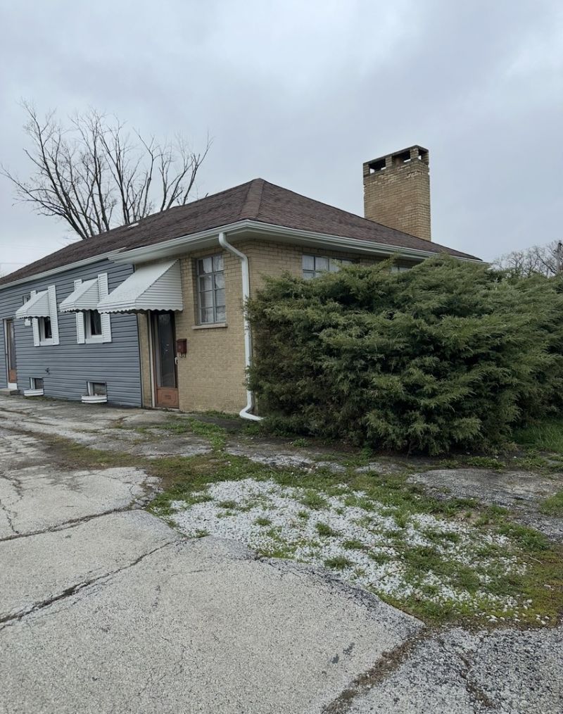 91 W 30th Place , South Chicago Heights, IL 60411